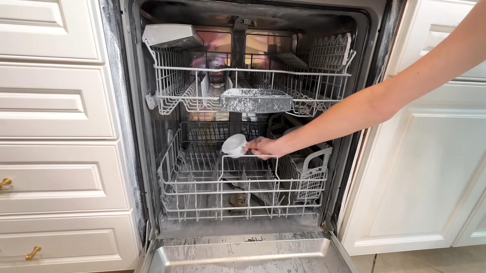 Hausreinigungsmethoden für ein neues Zuhause