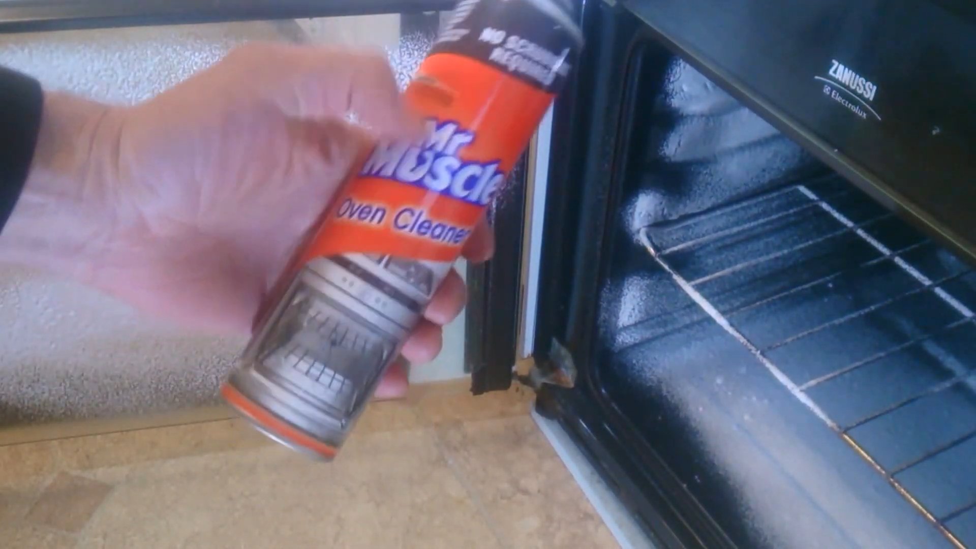 Backofenreiniger selber machen